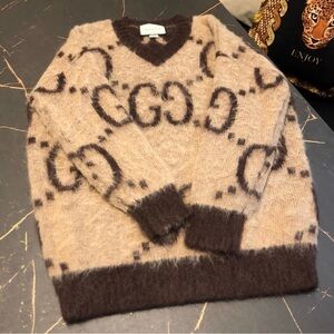 Gucci Beige and Dark Brown V-Neck Sweater